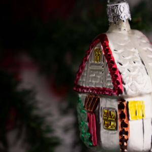 White house, Mill, Water Wheel, Vintage Old World Glass Christmas Ornament